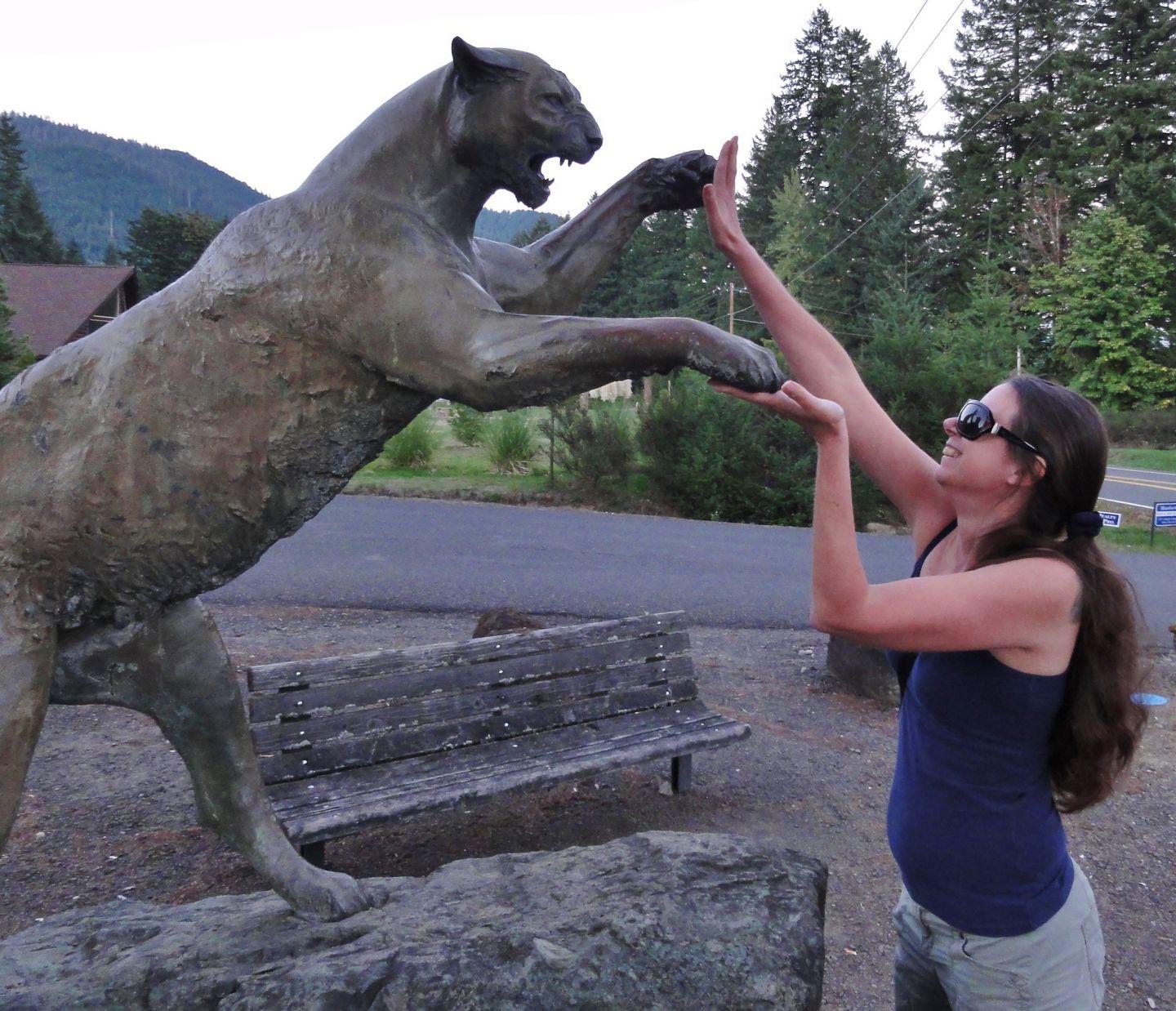 Crazy Statues Around The World That Are Messing With Humans