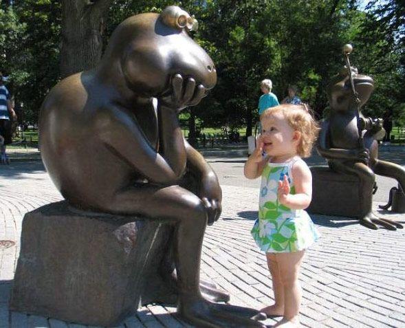 Crazy Statues Around The World That Are Messing With Humans