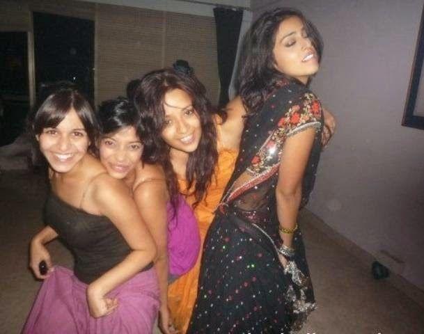 Drunken Actress Unseen Leaked Photos at Night Parties