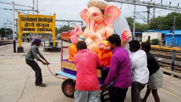 Ganesh Chaturthi Idols Photos