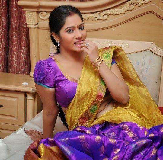 Indian Actress Hot in Traditional Wear