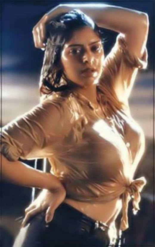 520px x 827px - Indian sexy actress Nagma Photos