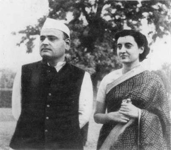 Indira Gandhi Rare & Unseen Photos