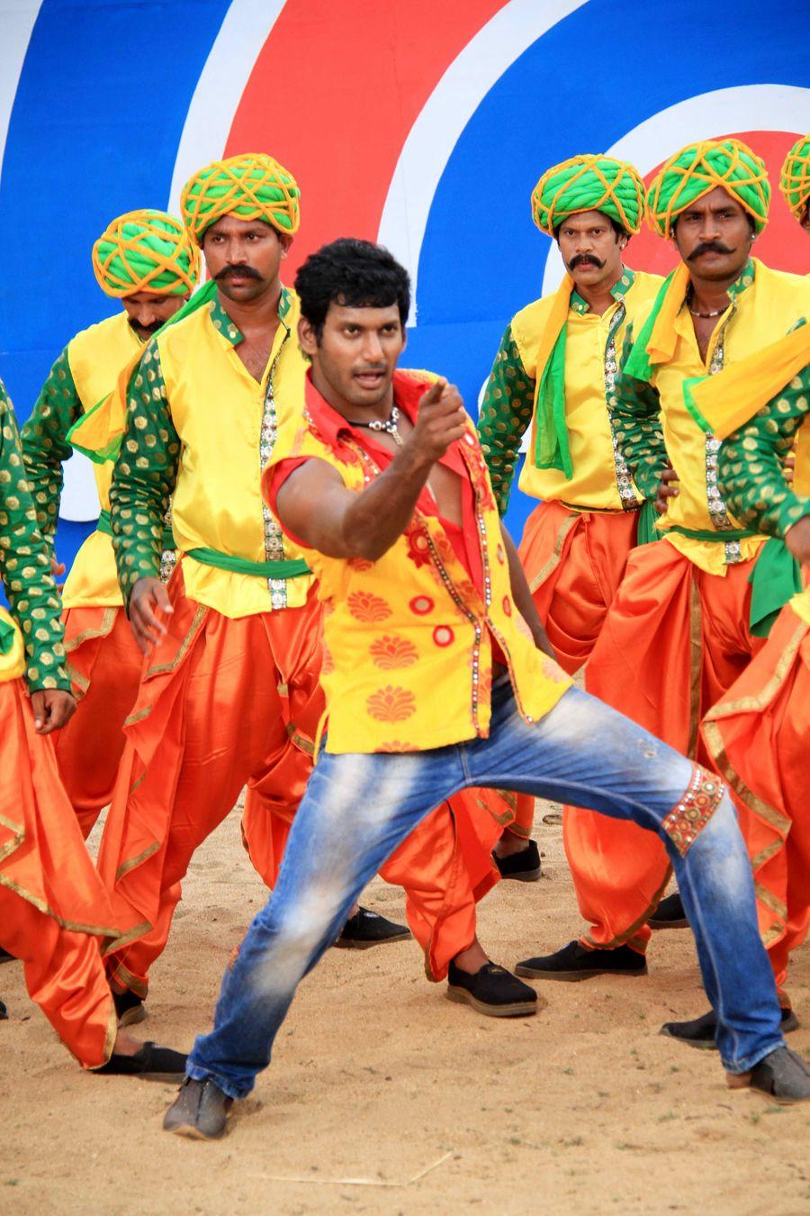 Madha Gaja Raja Movie Latest Wallpapers