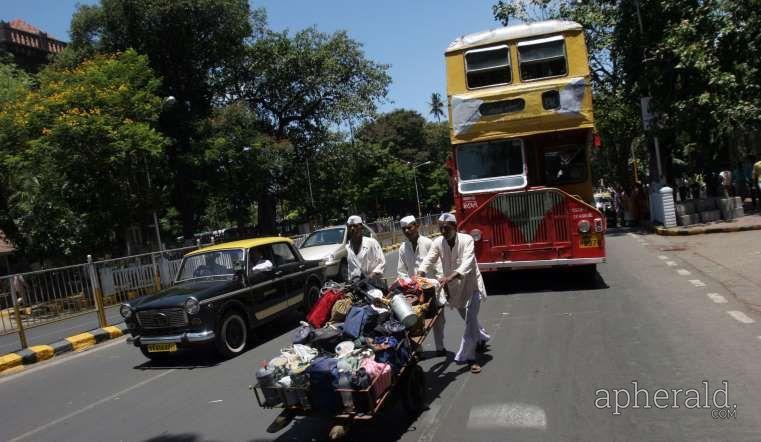 Mumbai Dabbawala Pictures