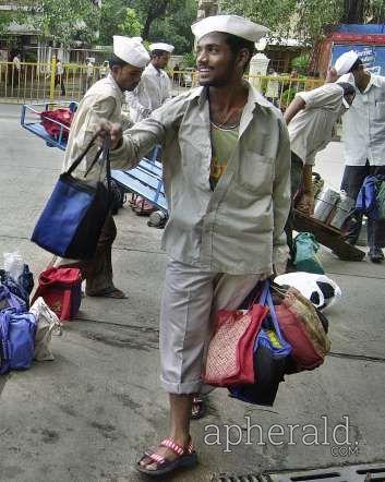 Mumbai Dabbawala Pictures