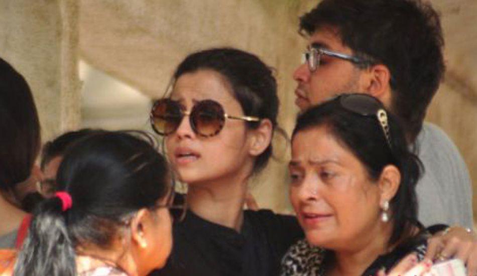 Pratyusha Banerjee Funeral Photos