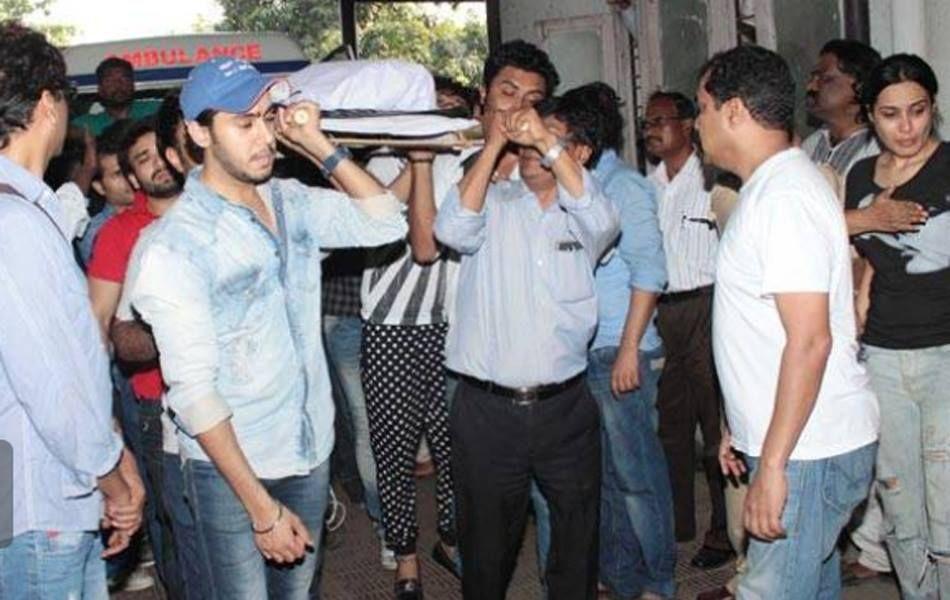 Pratyusha Banerjee Funeral Photos