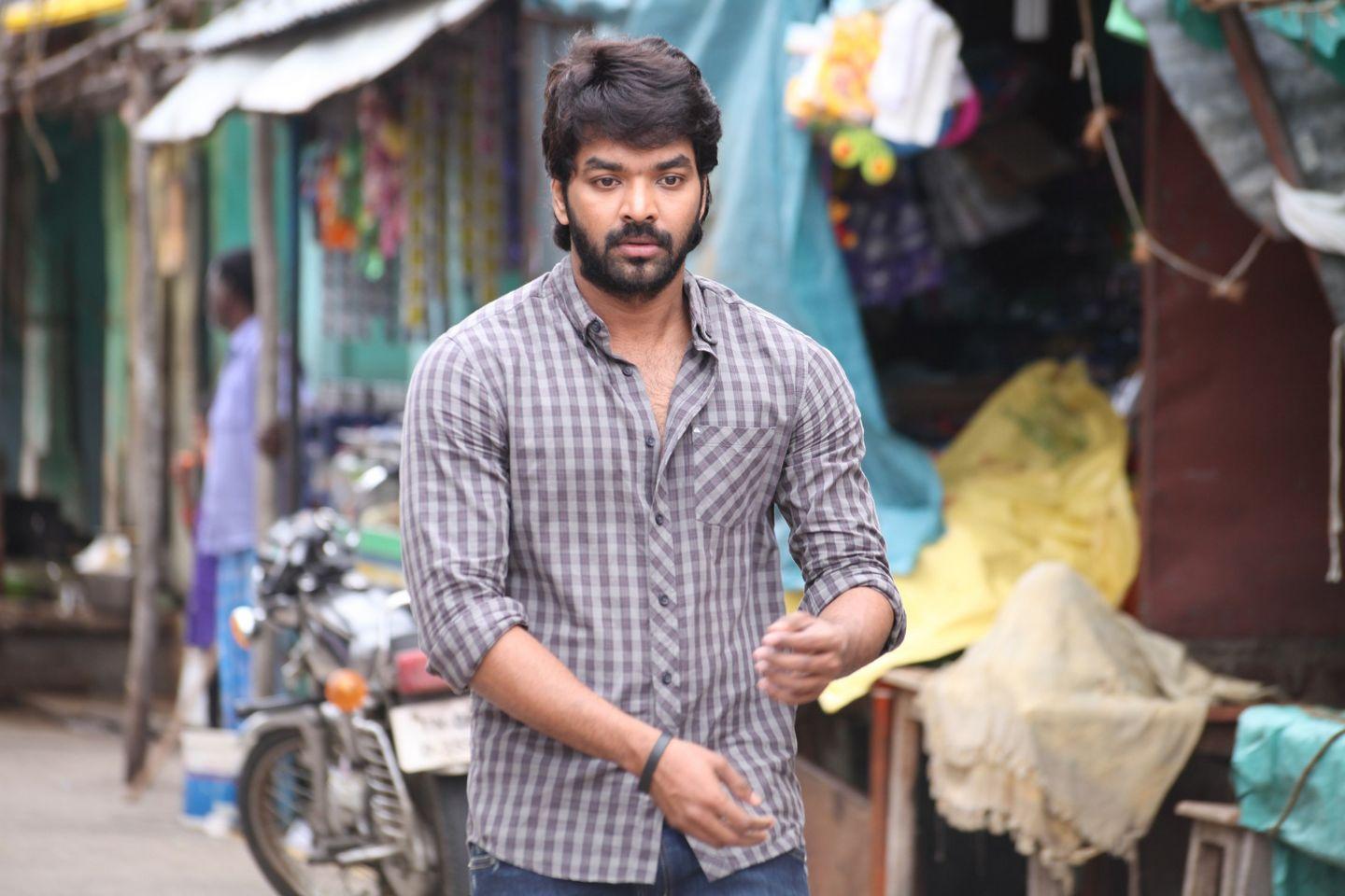 Pugazh Movie Pics 