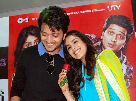 Ritesh Deshmukh Genelia Rare Photos