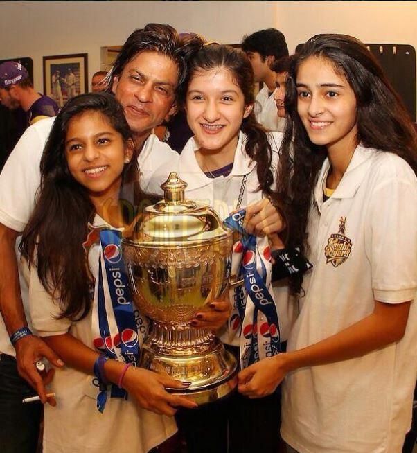 Shahrukh Daughter Suhana Khan Rare Photos