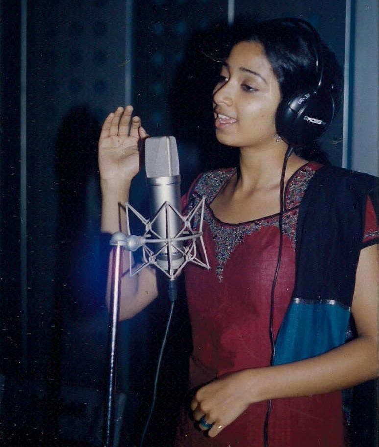 Shreya Ghoshal Rare and Unseen Photos