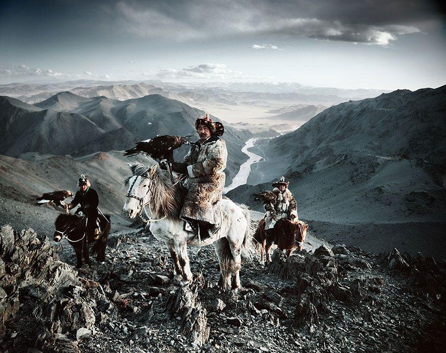 Stunning Portraits Of Remote Tribes Photos