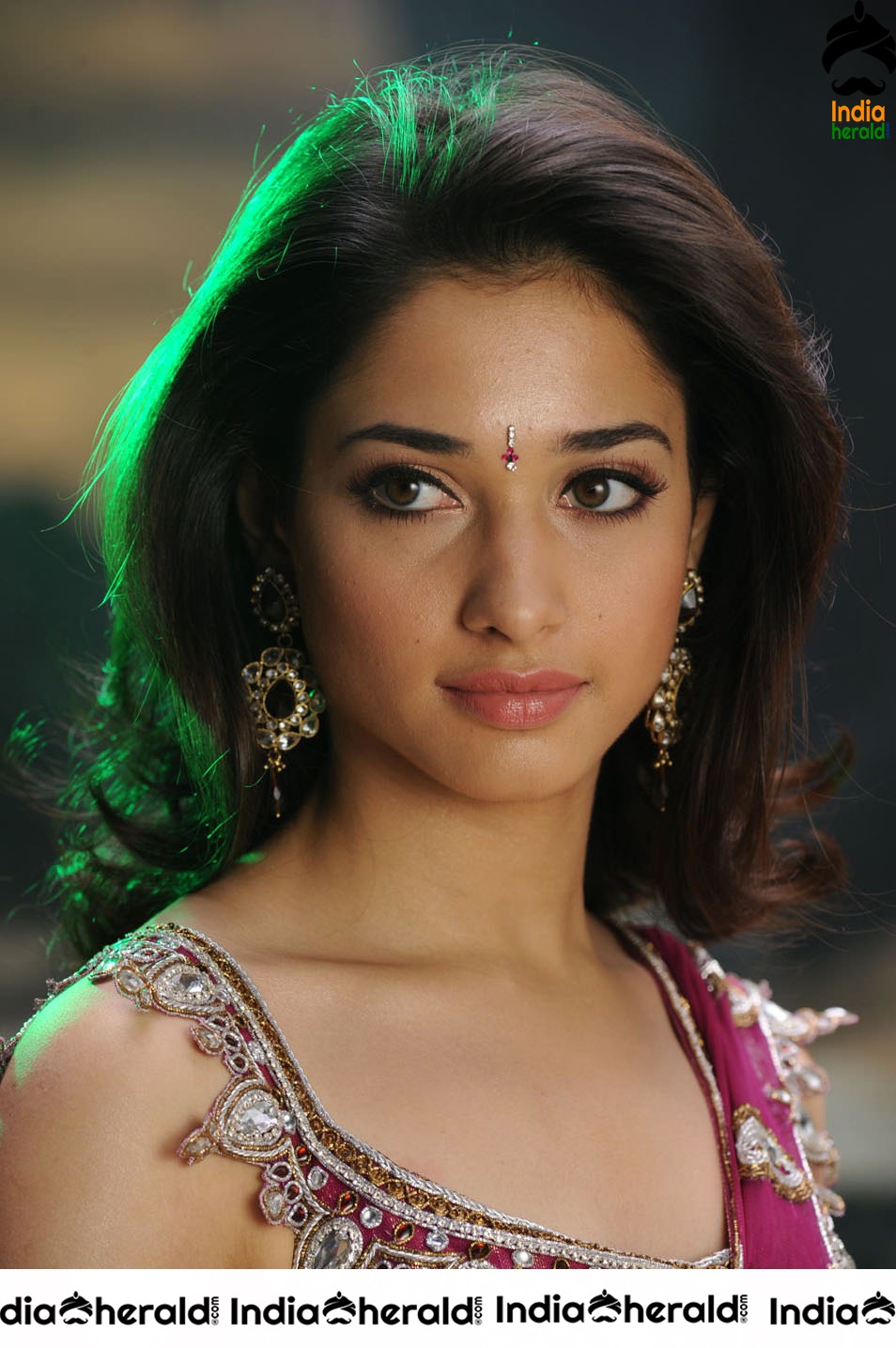 Tamanna Vintage Unseen Photos from her Early Career Days Se