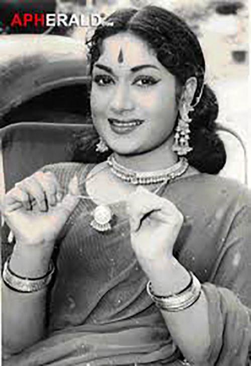 Telugu Veteran Actress Savithri Rare Photos