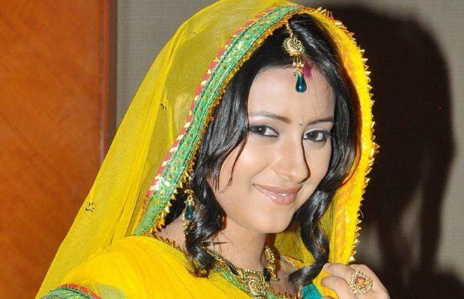 TV Actress Pratyusha Banerjee Rare Photos