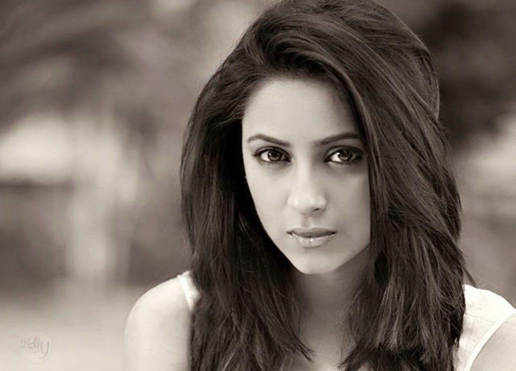 TV Actress Pratyusha Banerjee Rare Photos