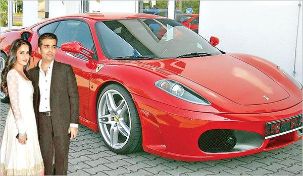 UNSEEN: Bollywood Celebrities And Their Expensive Cars Photos