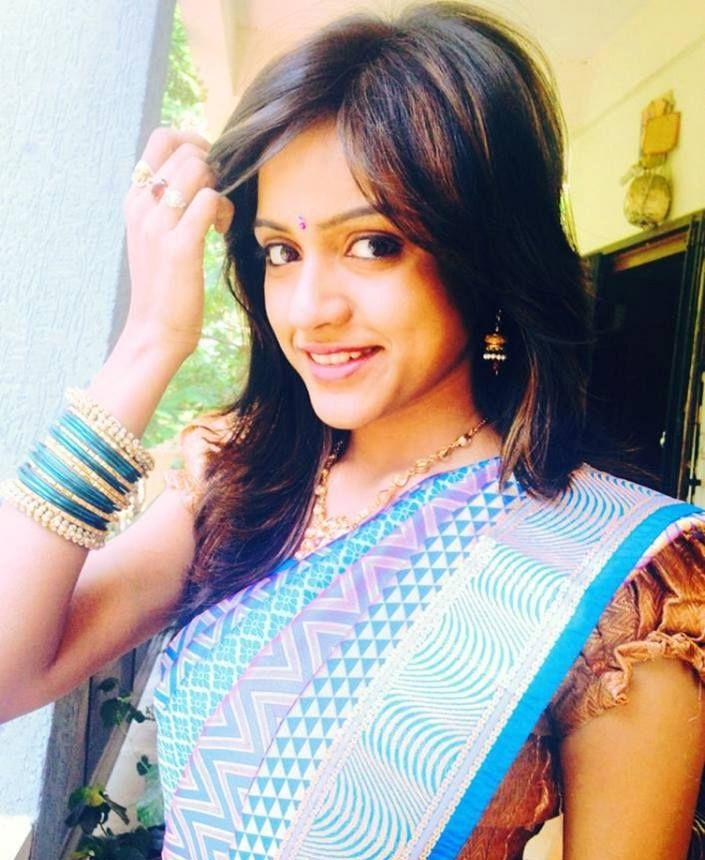 Vithika Sheru Rare and Unseen Photos