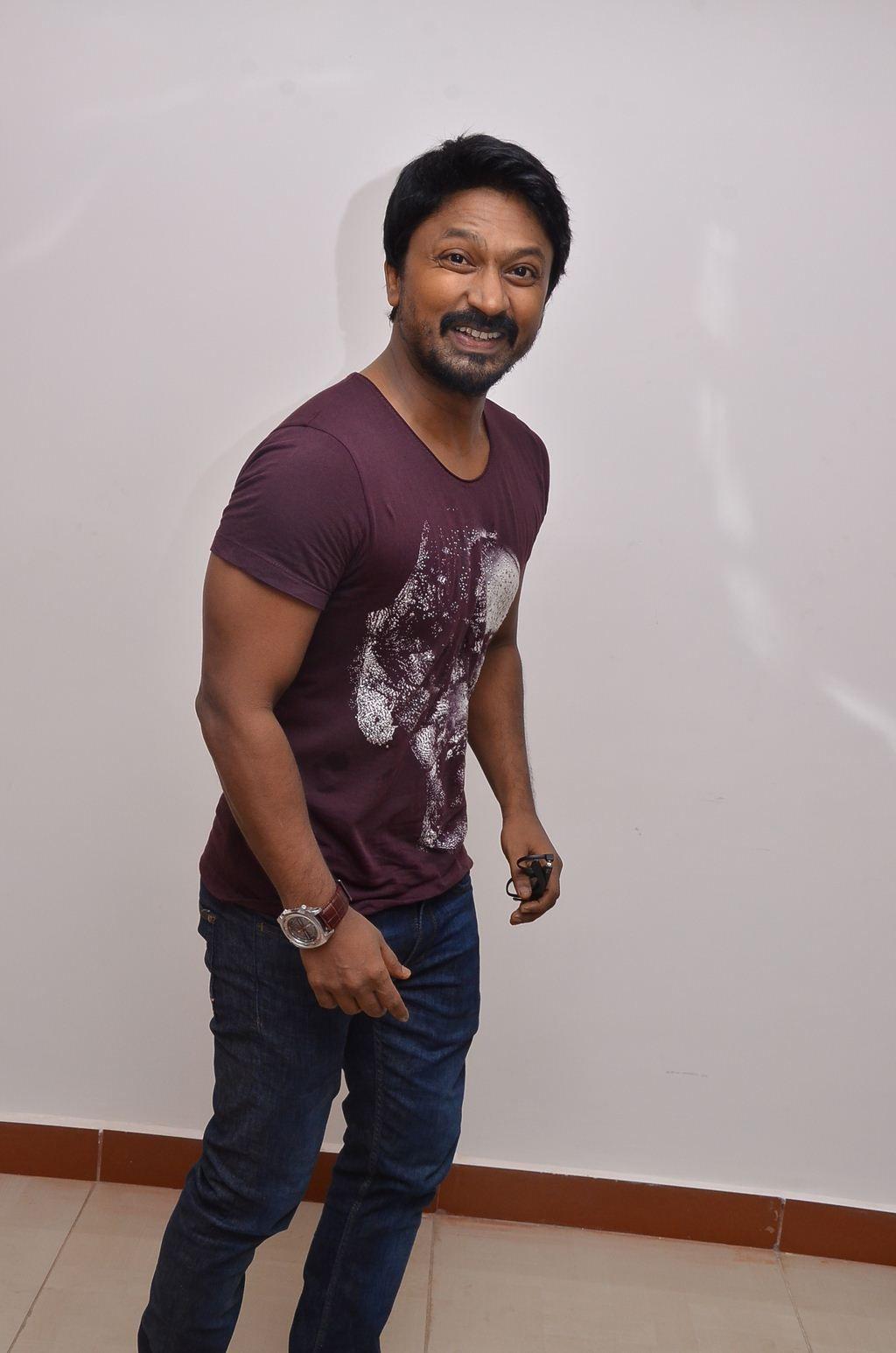 Yatchan Movie Team Intertview Photos