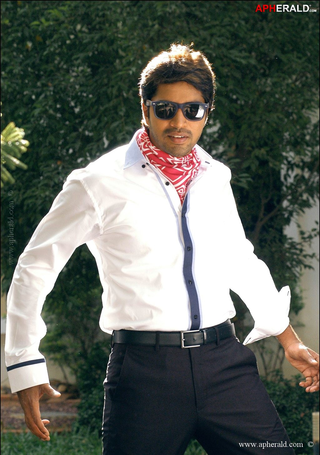 Allari Naresh Photos