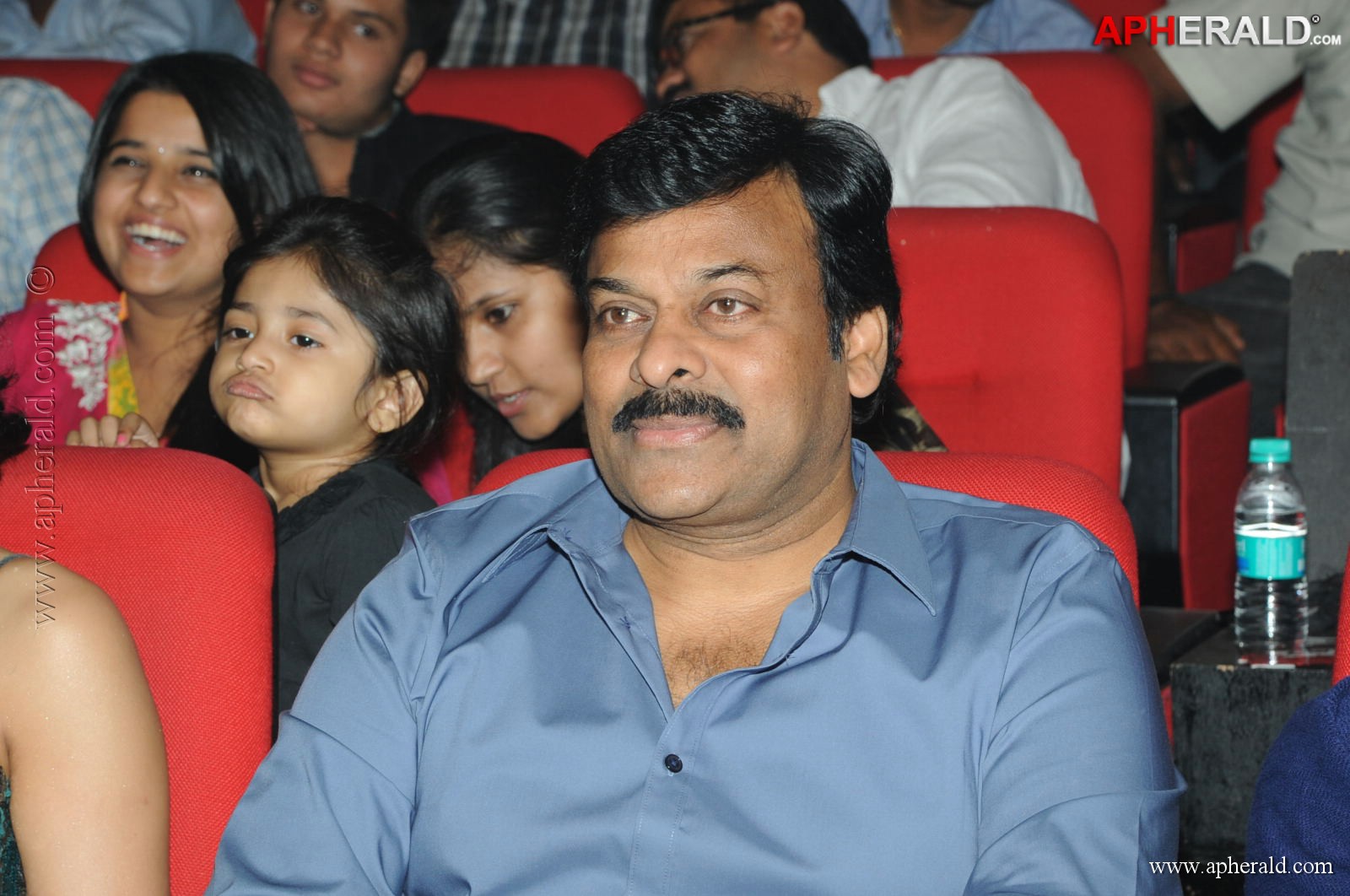 Chiranjeevi at Yevadu Audio