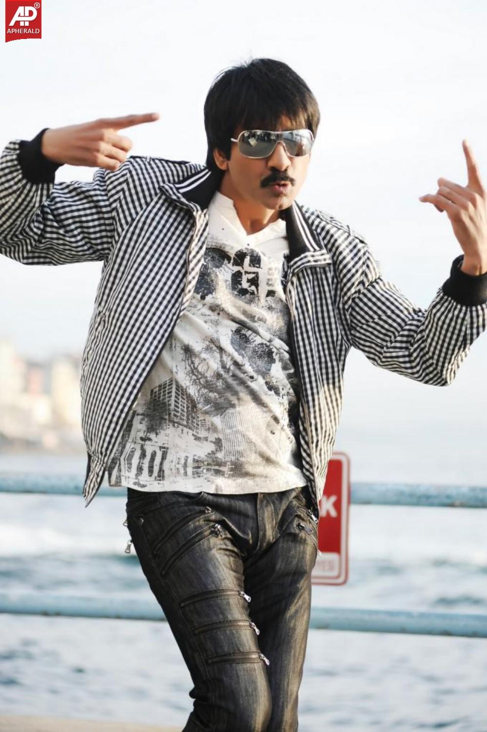 Hero Ravi Teja Photos