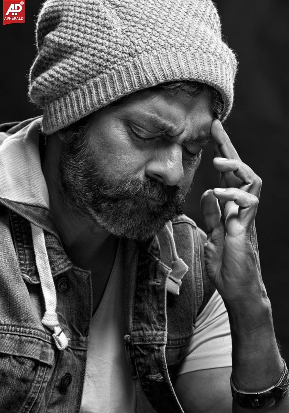 Jagapathi Babu Latest Images