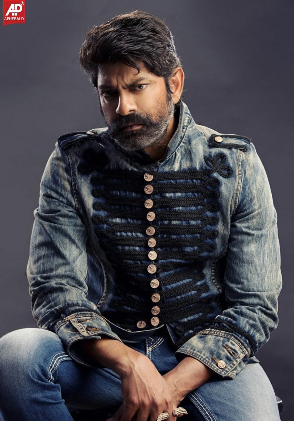 Jagapathi Babu Latest Images