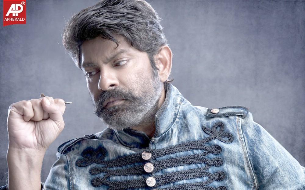 Jagapathi Babu Latest Images