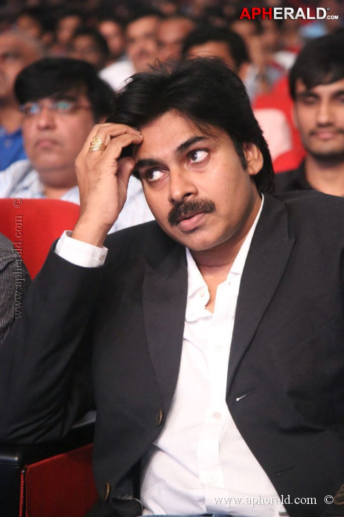 Pawan Kalyan at Attarintiki Daredi Audio