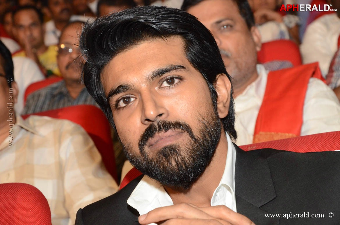 Ram Charan in Thoofan Audio Launch