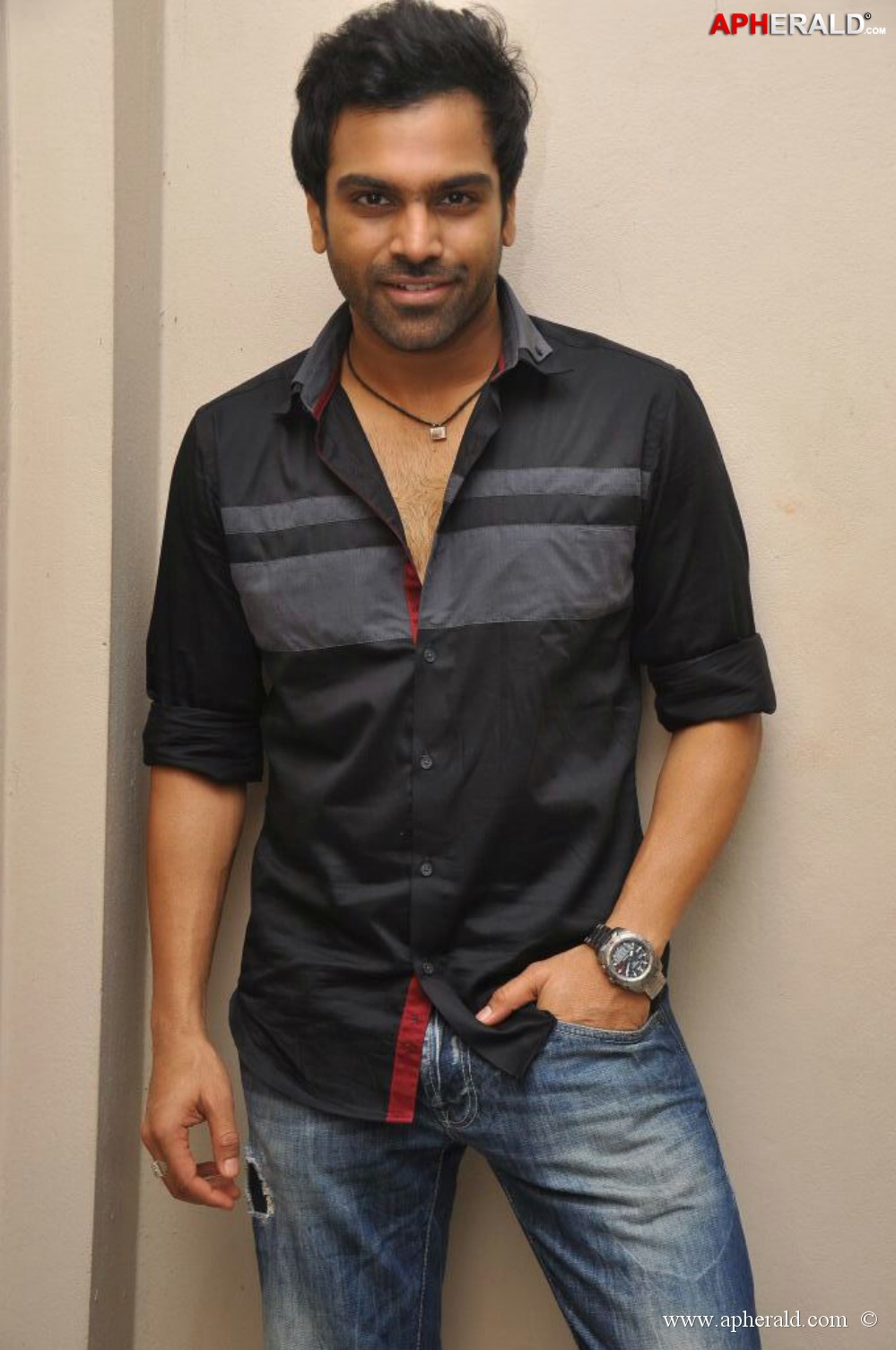 singer sreeram chandra photos