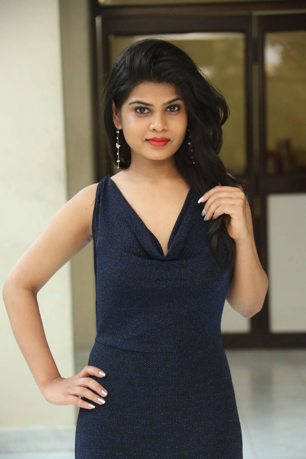 Actress Alekhya Reddy latest Stills