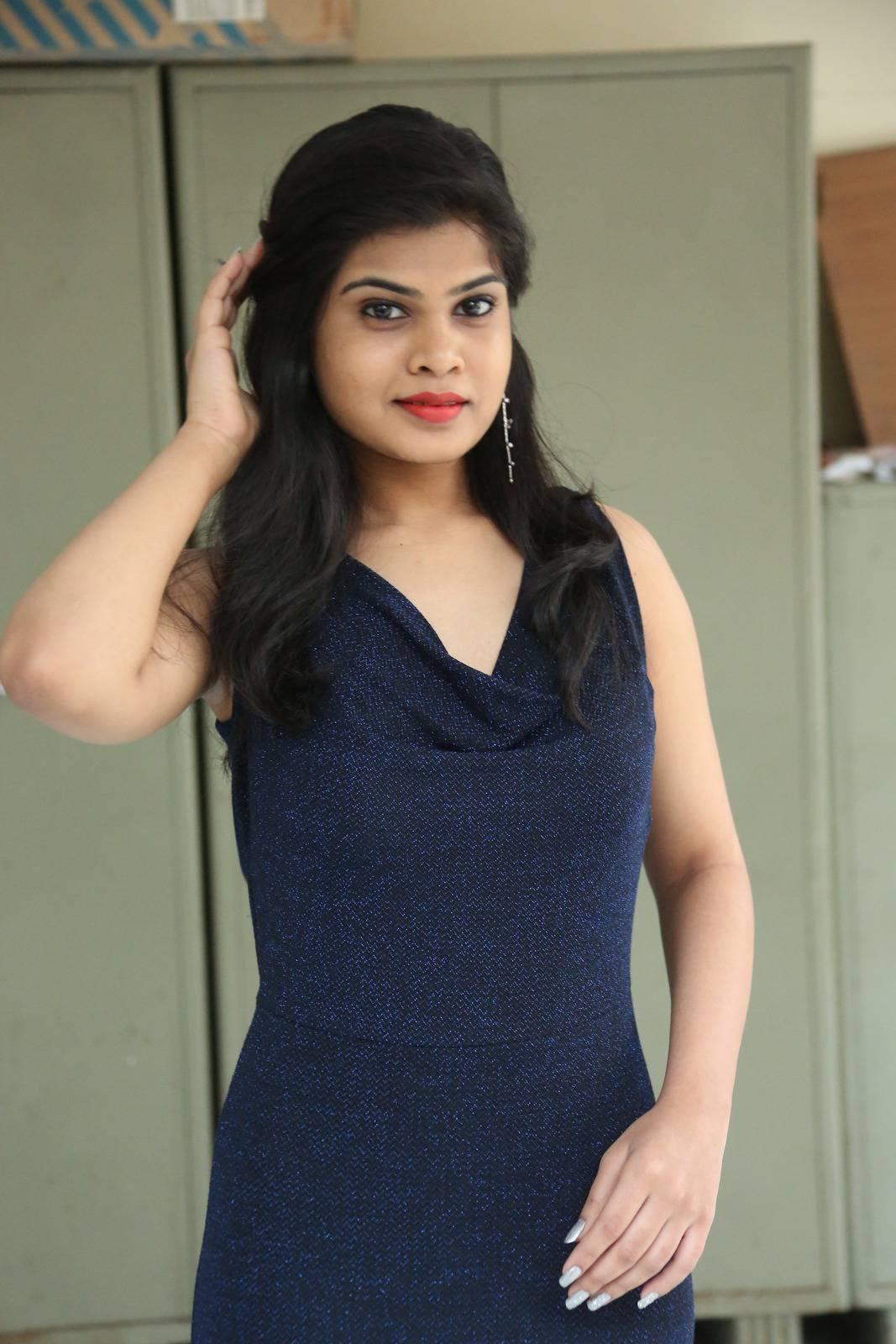 Actress Alekhya Reddy latest Stills