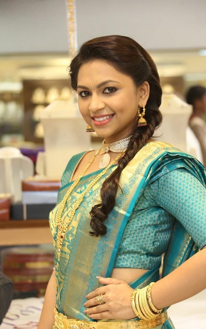 Actress Shree Latest Stills