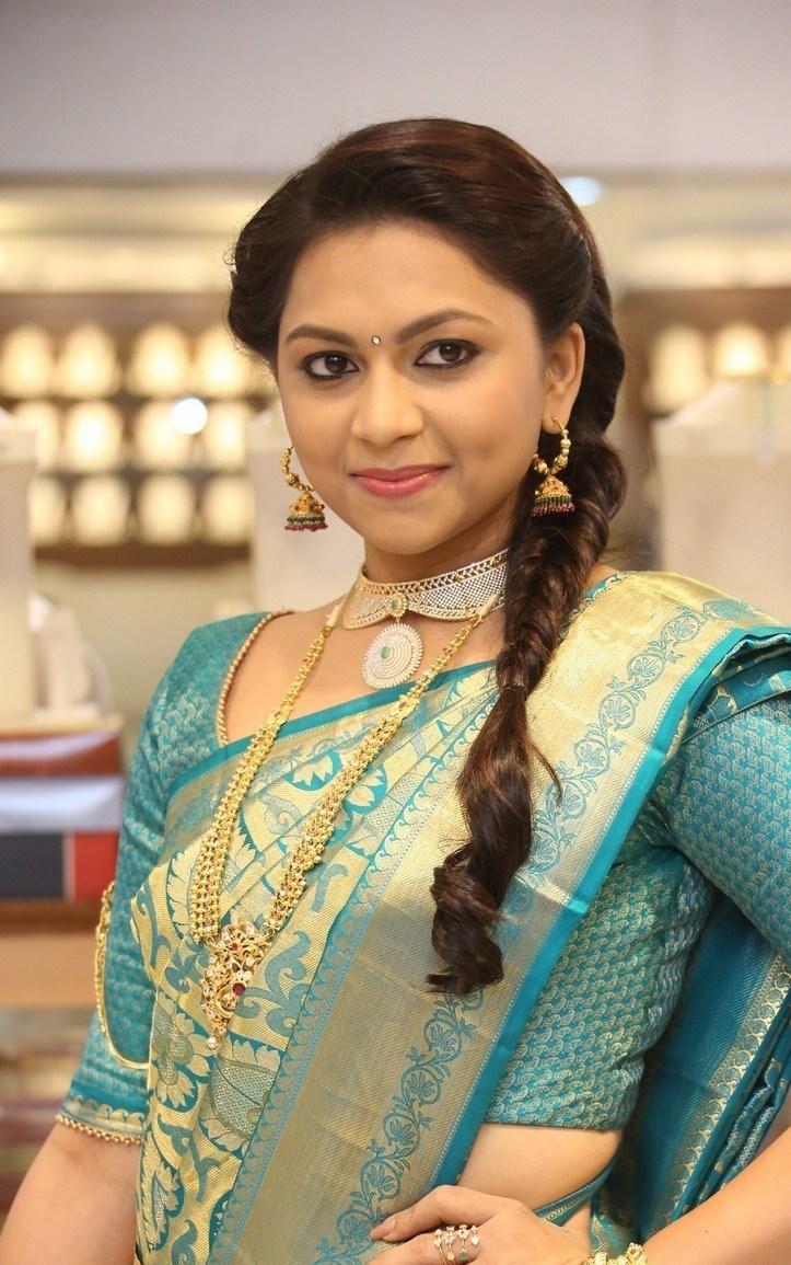 Actress Shree Latest Stills