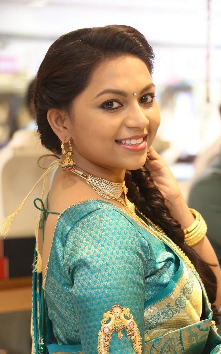 Actress Shree Latest Stills