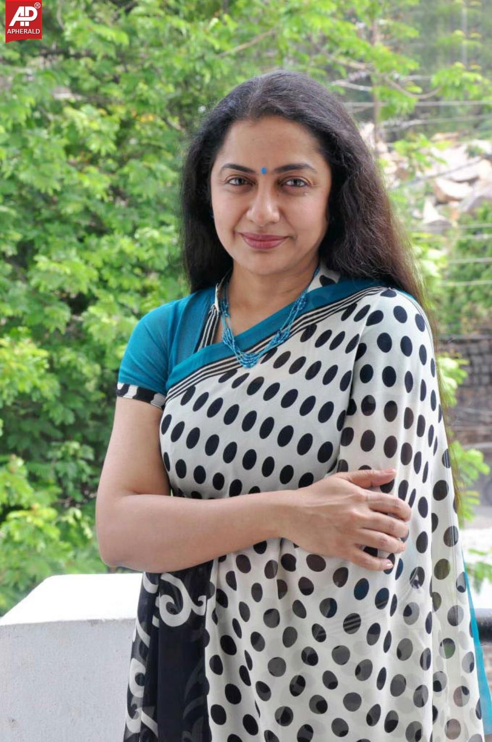 Actress Suhasini Photos