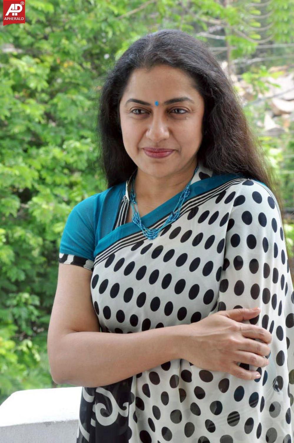 Actress Suhasini Photos