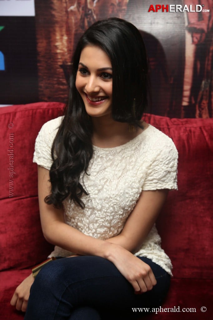 Amyra Dastur Stills