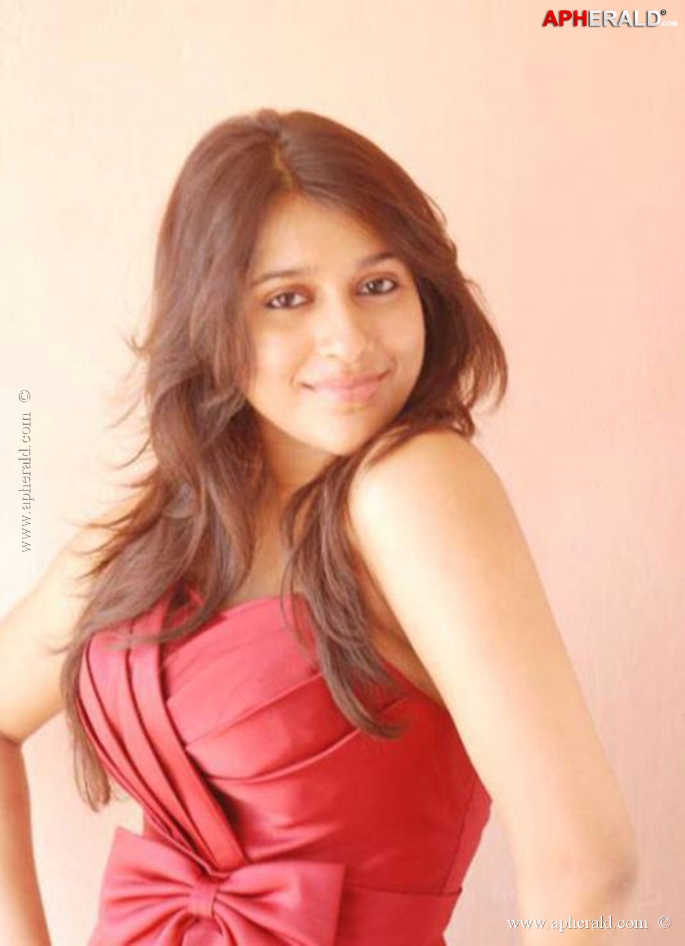 Anchor Reshmi Spicy Photos