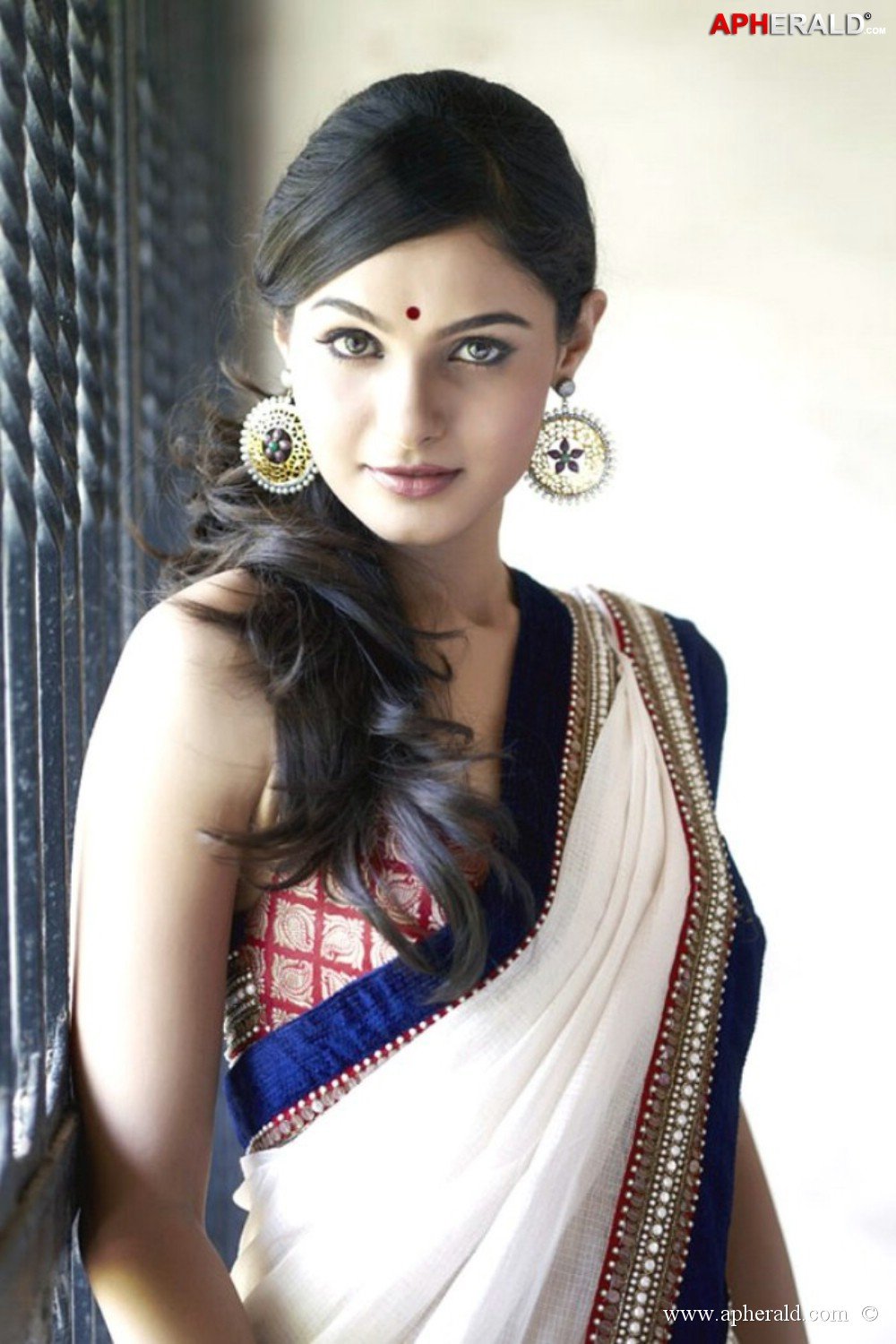 Andrea Jeremiah Pics