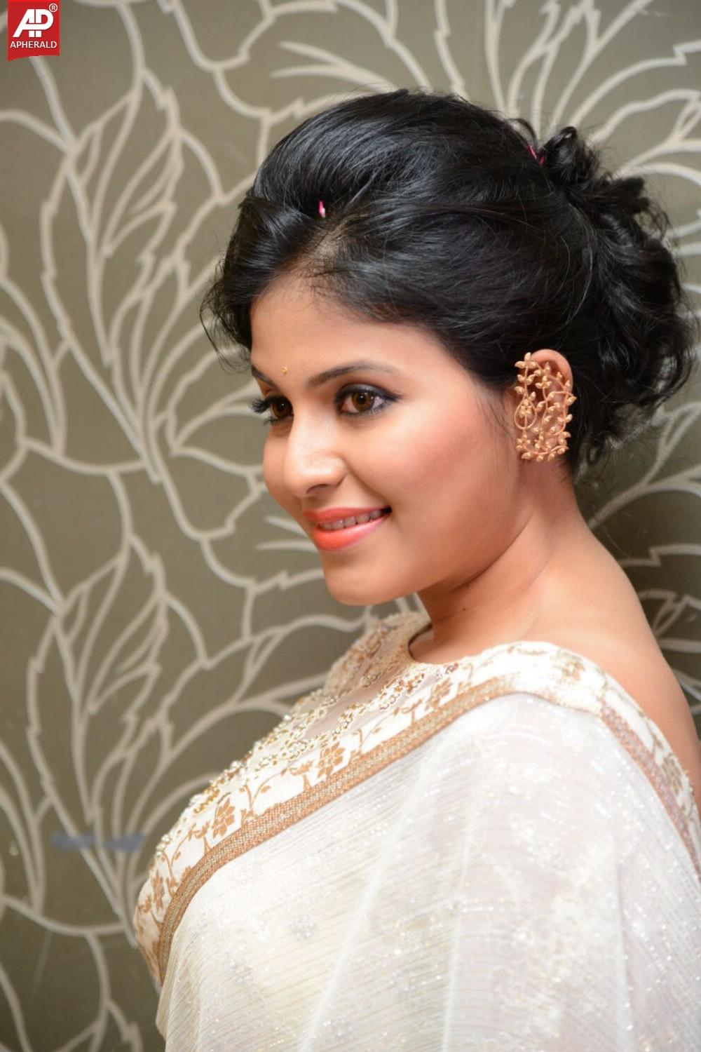 Anjali New Photo Gallery