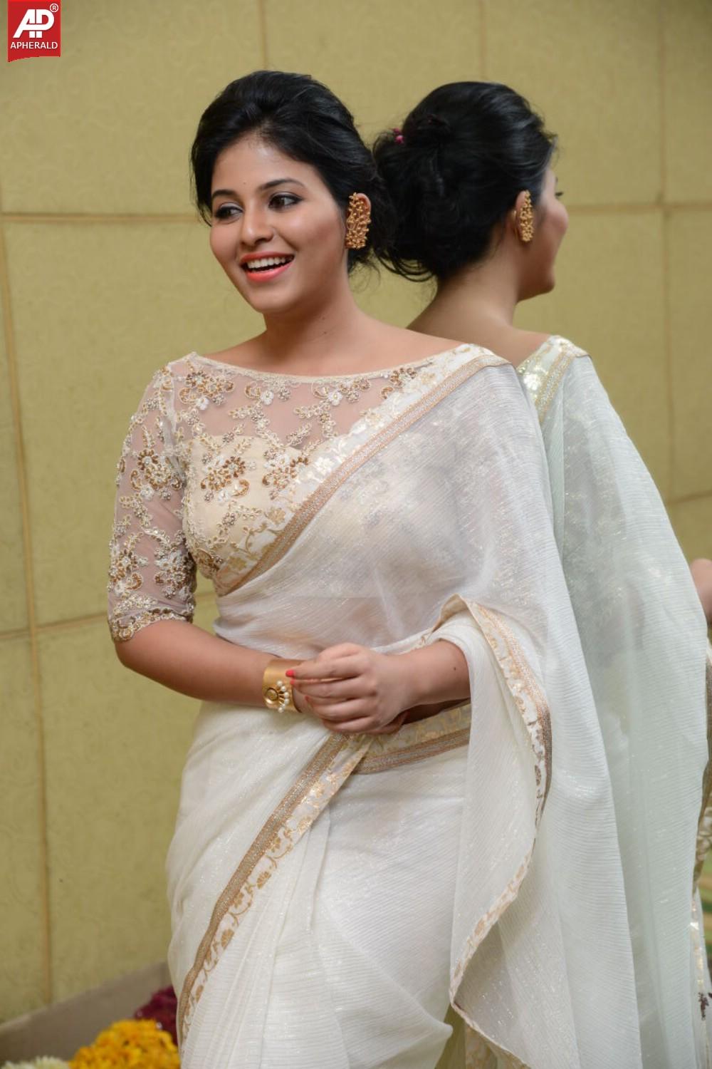 Anjali New Photo Gallery