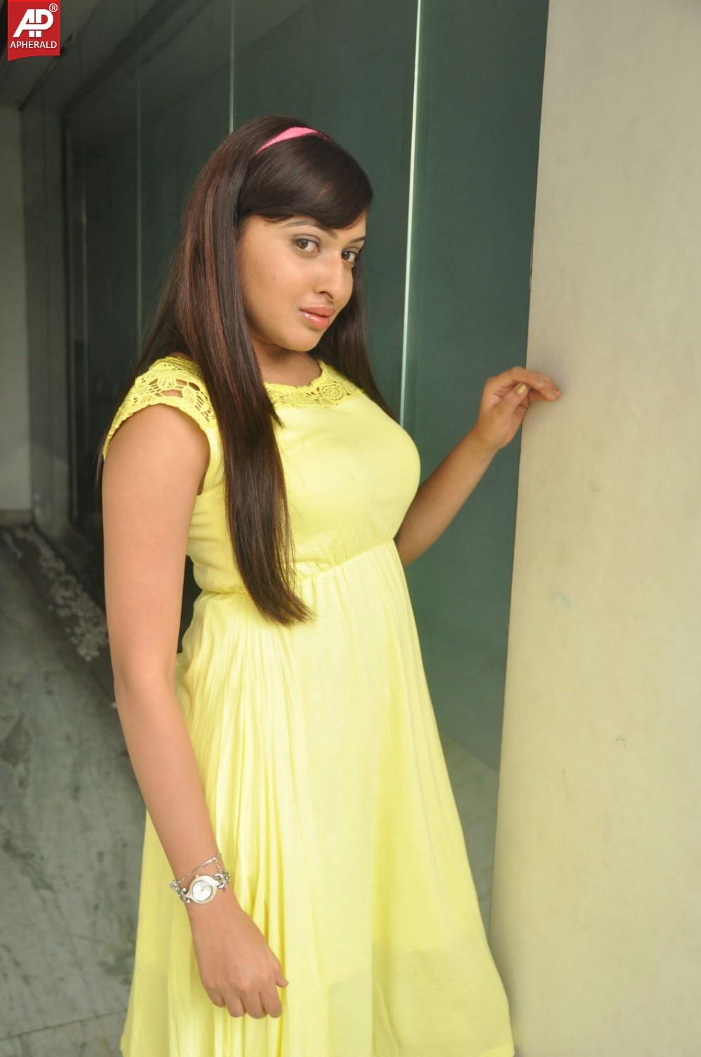 Anjana Deshpande Beautiful Stills