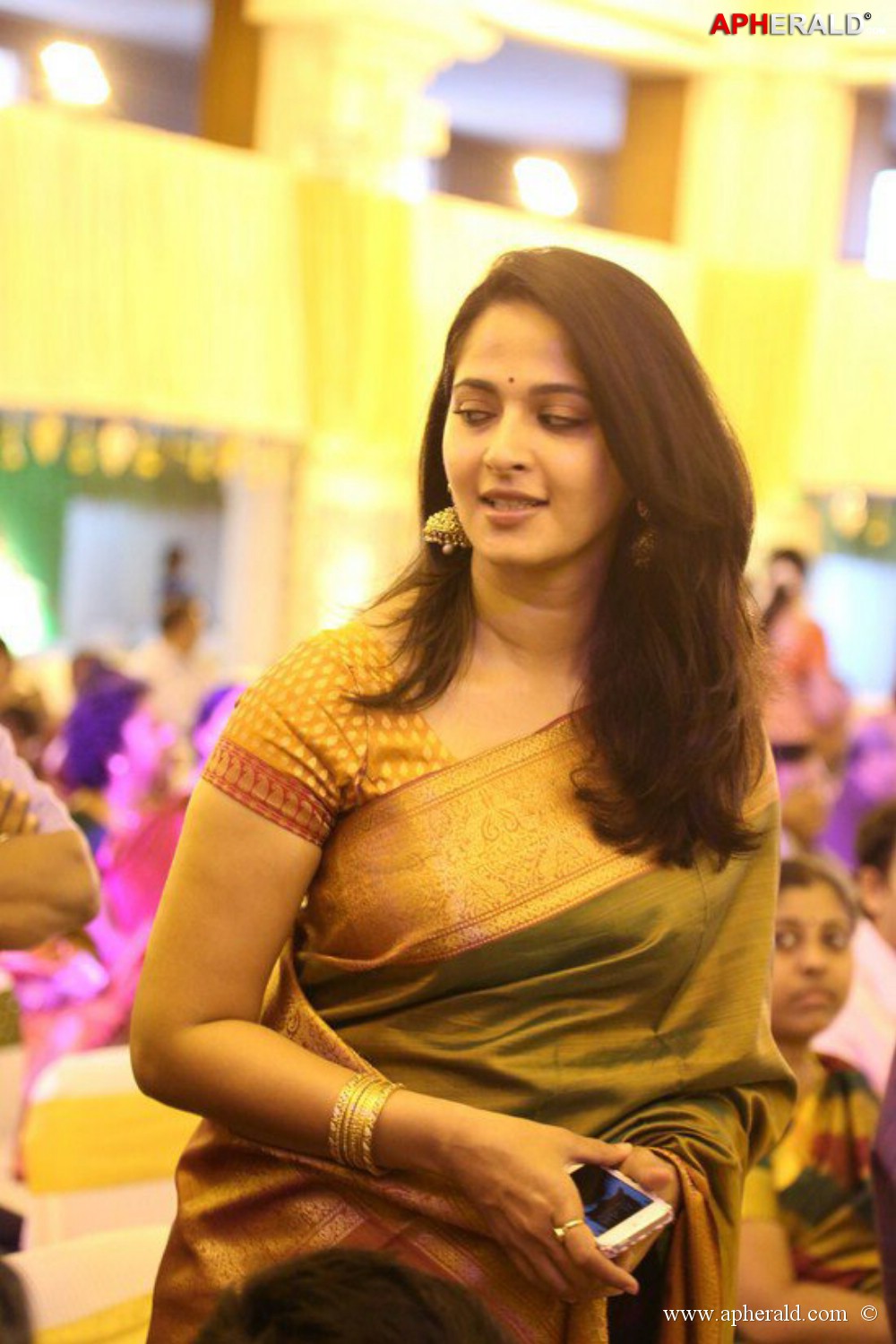 Anushka in Saree Stills