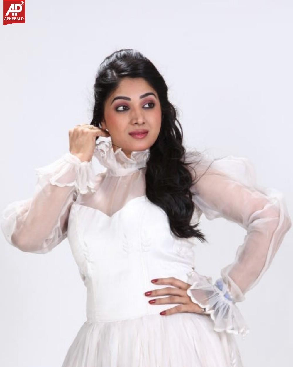 Avanika White Dress Shoot