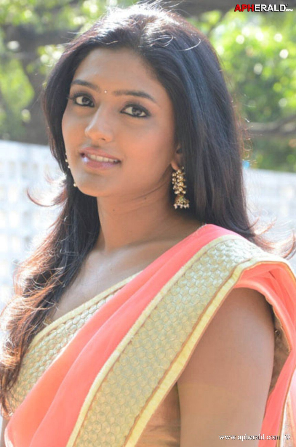 Eesha in Saree Photos