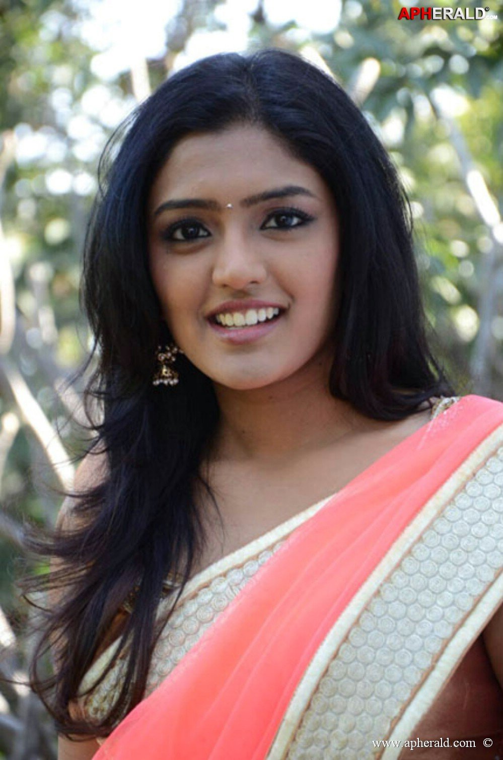 Eesha in Saree Photos